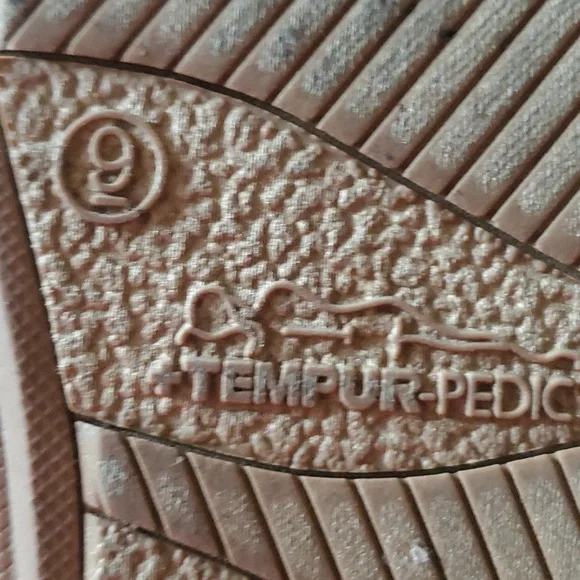 Temperpedic - Picture 4 of 4